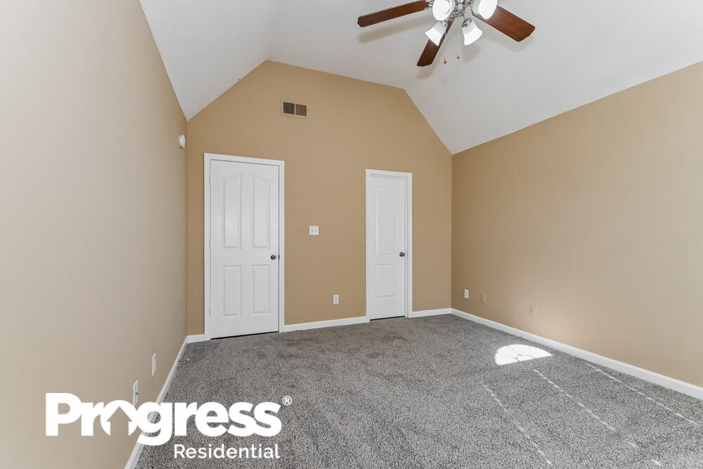 Building Photo - 7261 Durango Dr