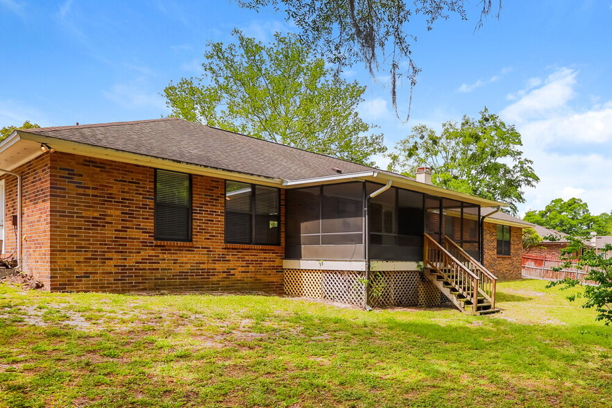 Building Photo - 973 Marble Ridge Dr