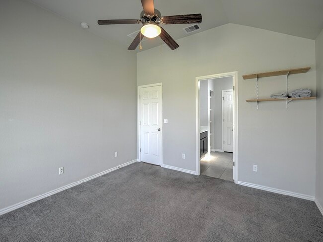 Building Photo - 3635 WL Breeding Dr