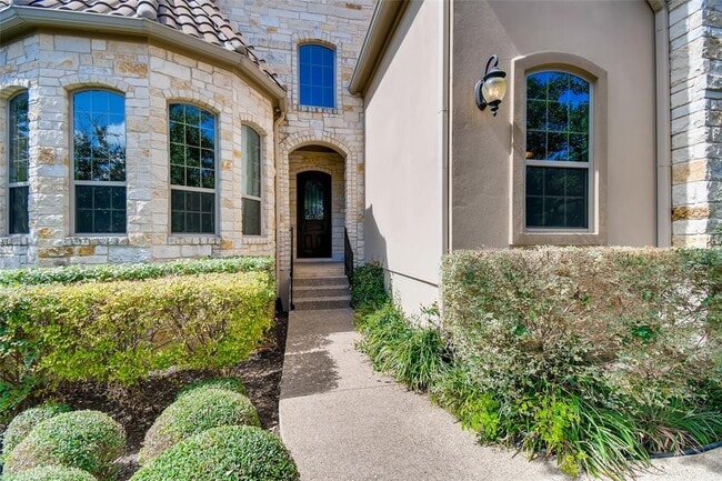 Building Photo - 4216 Myrtle Beach Dr