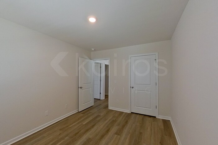 Building Photo - 120 Overstreet Way