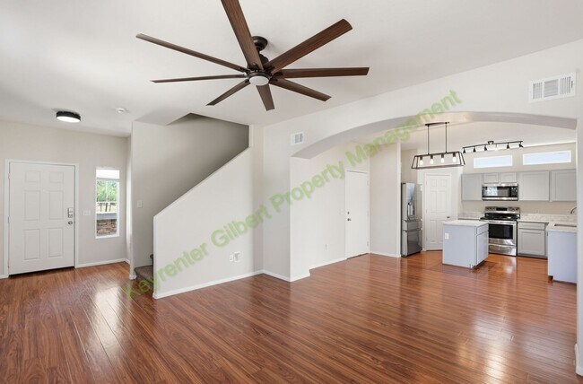 Building Photo - Beautiful Gilbert Home on a Corner Lot in Prime Location – Modern Comfort & Functional Living!