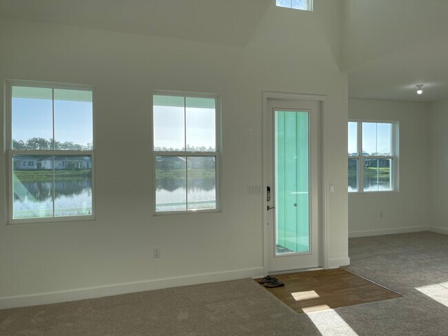 Building Photo - 421 Lime Ave