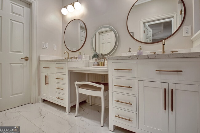 Building Photo - 804 Ridgestone Ct