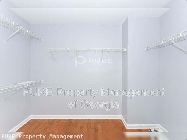 Building Photo - 2212 Caneridge Ct SW