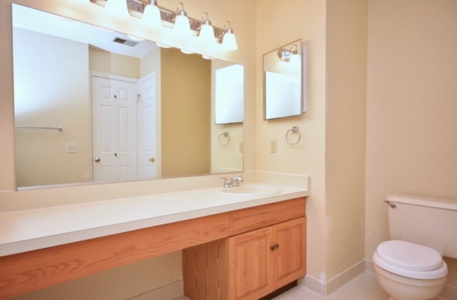 Building Photo - 26 Smithfield Ct