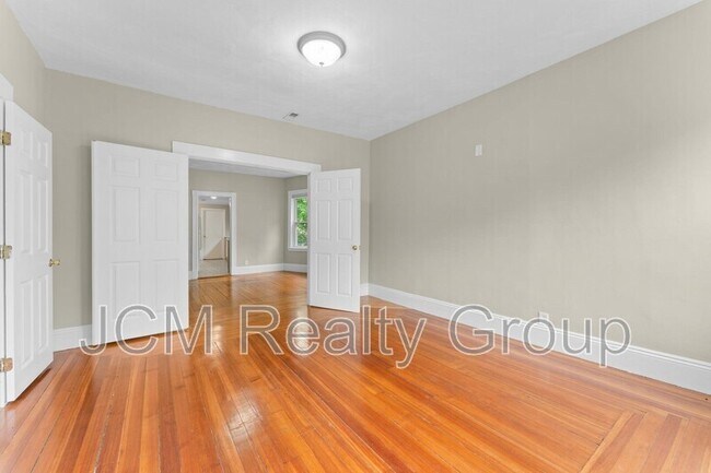 Building Photo - 45 Highland Ave