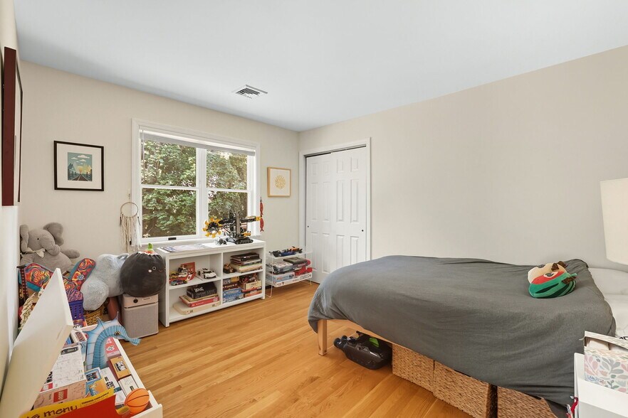 Bedroom 2 - 53 Prince St