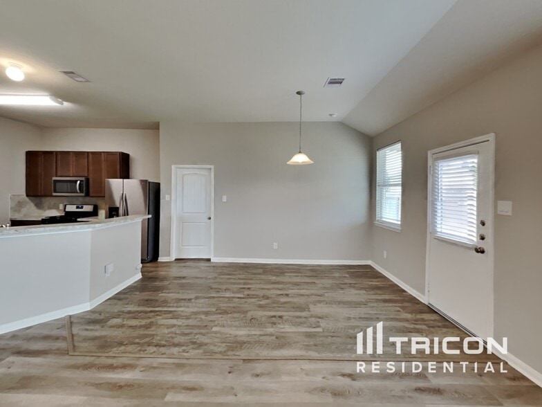 Building Photo - 3623 Karissa Rd