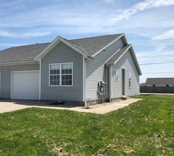 Building Photo - 1651 W Kole Dr
