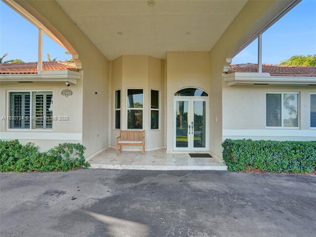 Building Photo - 12401 SW 77th St
