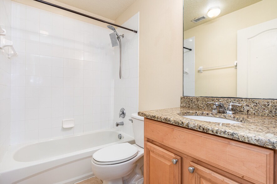Building Photo - 311 Cape Harbour Loop