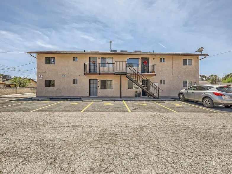 Building Photo - 1832 Goldfield St