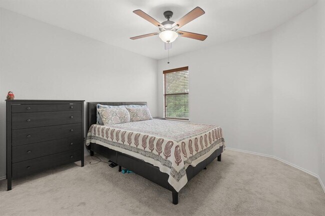 Building Photo - 11412 Lemuel Ln