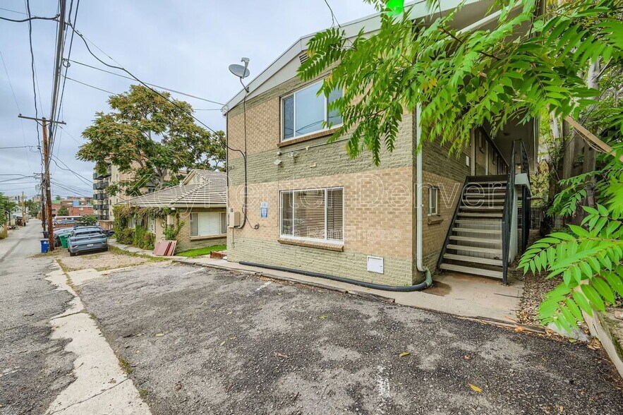 Building Photo - 23 N Clarkson St