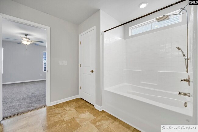 Building Photo - 291 Windfall Rd