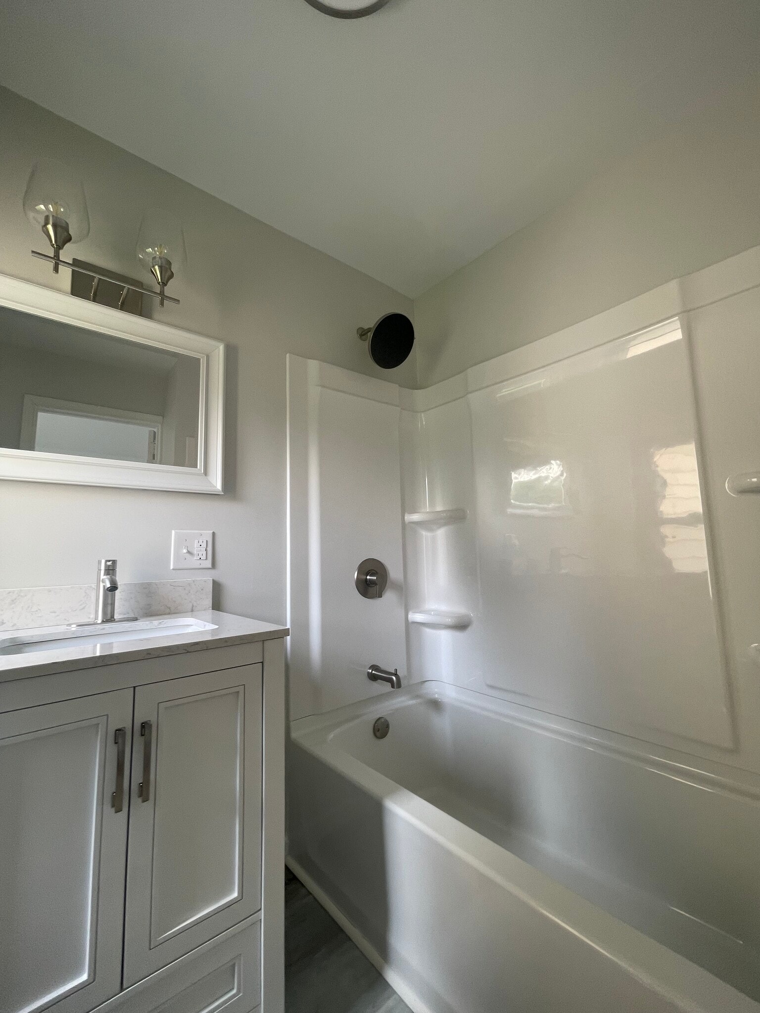 Master bathroom - 10334 Adirondack View Hts