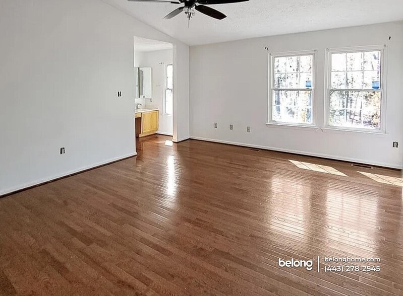 Building Photo - 3870 Gateview Pl