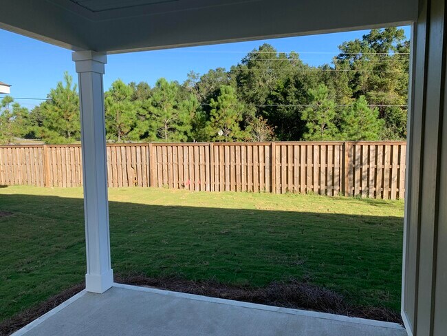 Building Photo - 491 Lightning Bug Ln