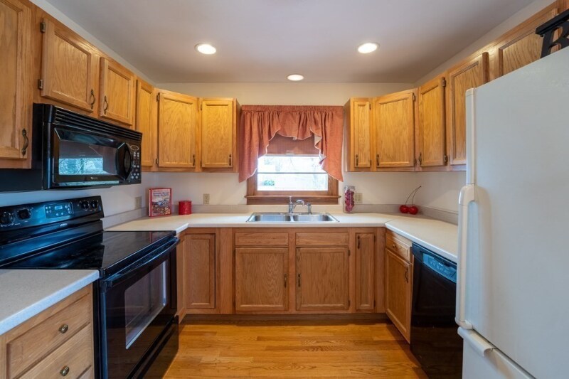 Building Photo - 189 Wheeler Ave