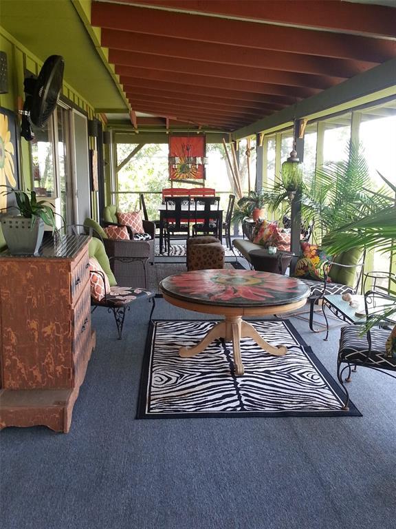 Building Photo - 21010 Stillwood Ct