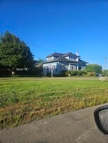 Building Photo - 1418 83rd Ave SE