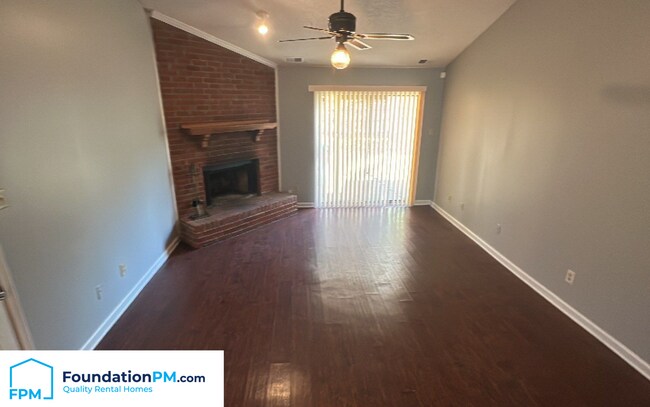 Building Photo - 5272 Scottsdale Ave
