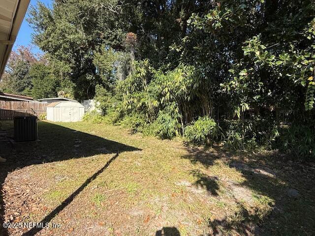 Building Photo - 2819 Robinette Dr