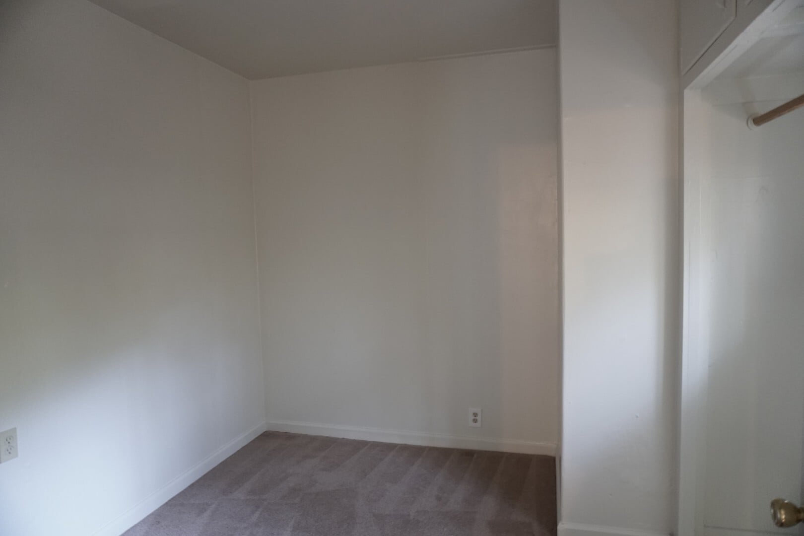 Building Photo - 15086 Woodard Rd