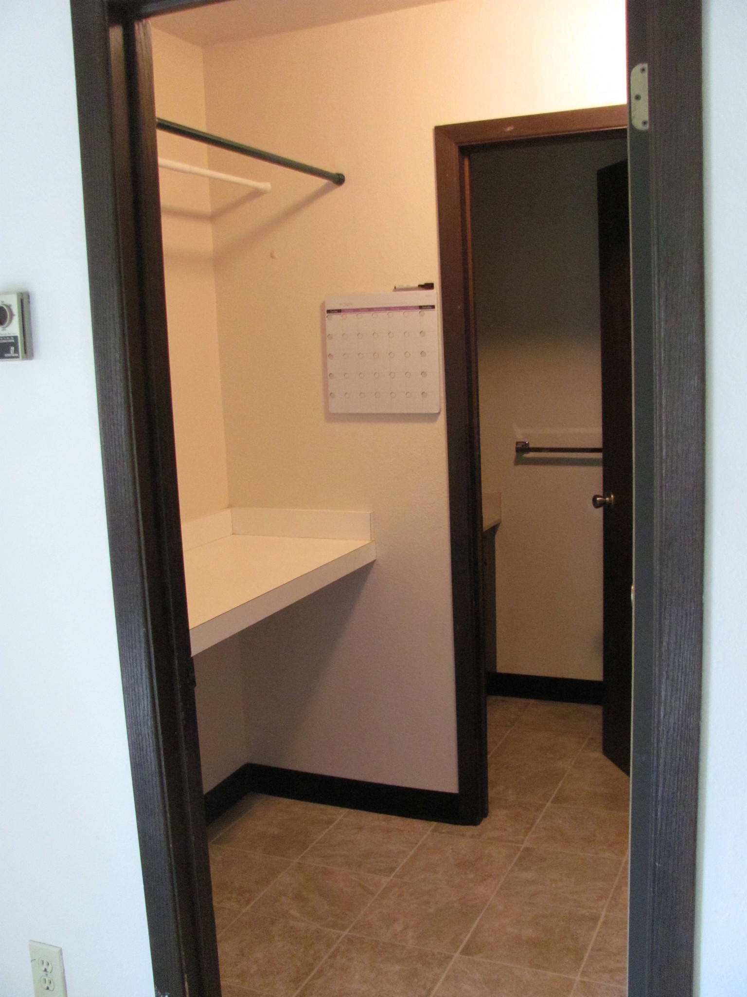 Laundry Room - 306 Van Buren St