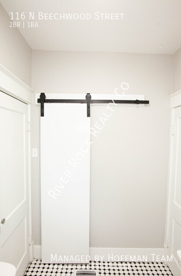 Building Photo - 116 Beechwood St