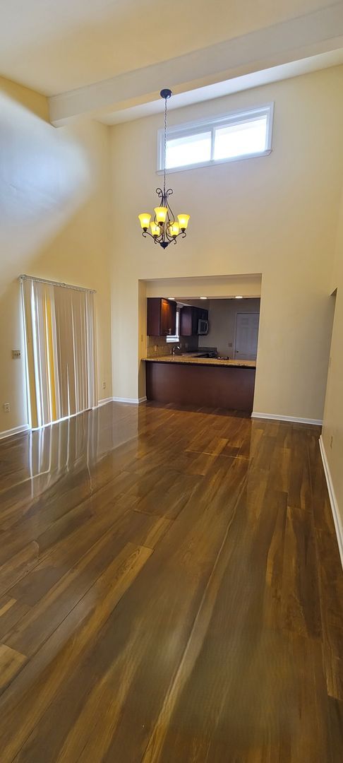 Building Photo - Venetian Villa 2 Bedroom 2 Bath 2 Car Garage w/Waterview!
