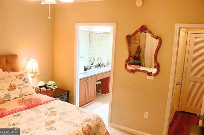 Building Photo - 10 Perimeter Summit Blvd