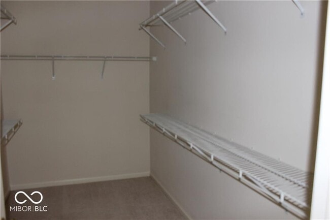 Building Photo - 5622 Blackfoot Trail