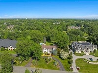 Building Photo - 172 Truman Dr