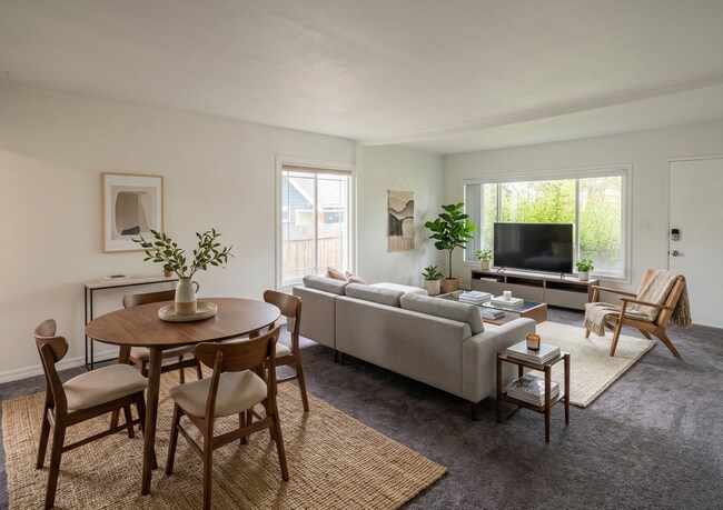 Building Photo - 4623-25 Mississippi St