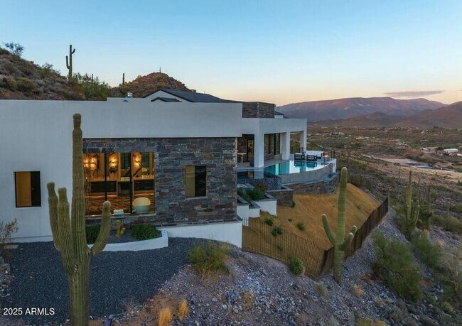 Building Photo - 4880 E Lone Mountain Rd N