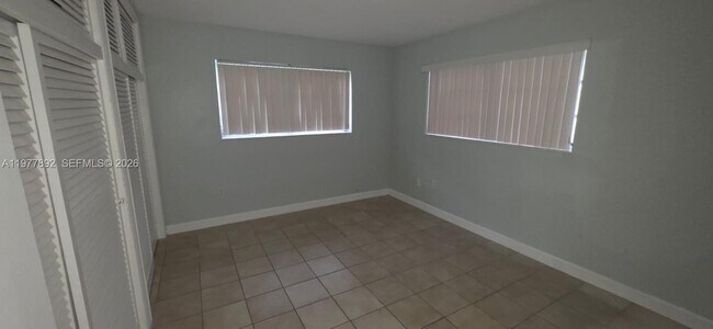 Building Photo - 7570 SW 82nd St