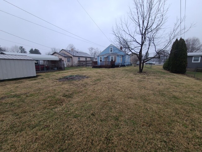 Building Photo - Near Southgate - coming soon