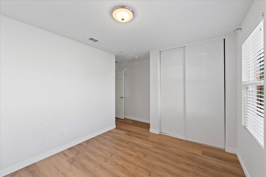 Building Photo - 14373 Lorado Way