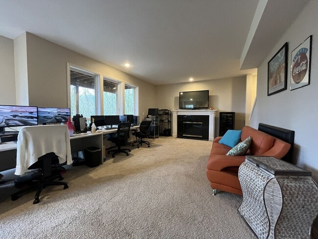 Building Photo - Executive-Style Northwest Heights Home with Forest Views and Refined Architectural Details