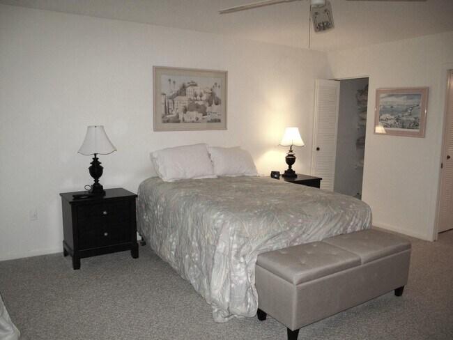 Building Photo - 14500 Canalview Dr