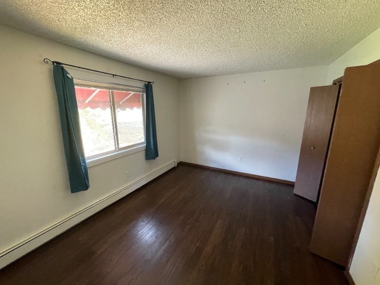 Building Photo - 338 Moccasin Trail