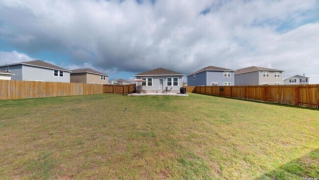 Building Photo - 5814 Lilac Lndg
