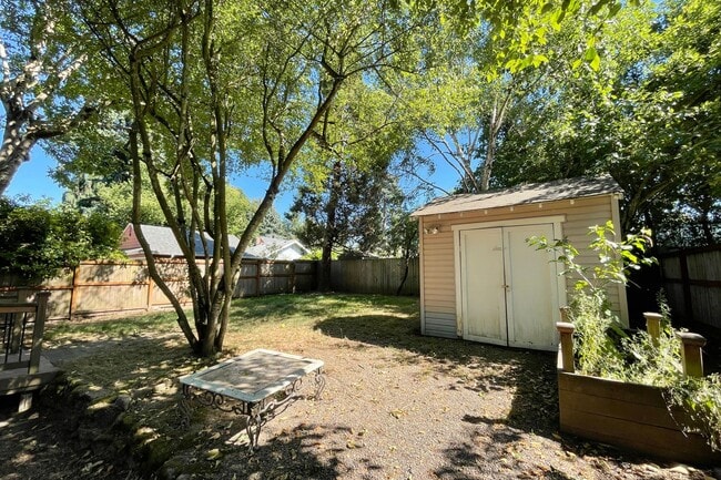 Building Photo - Charming Kenton Bungalow with Large Fenced...