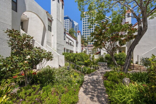 Building Photo - 701 Kettner Blvd