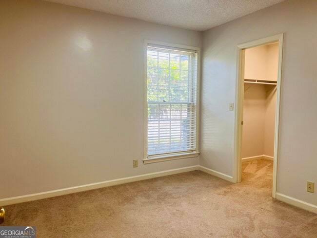 Building Photo - 207 Harwell Ave