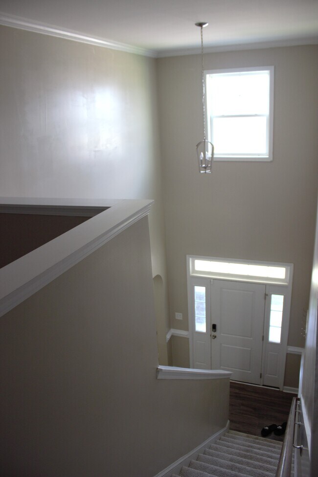 Building Photo - 2143 Stafford Dr