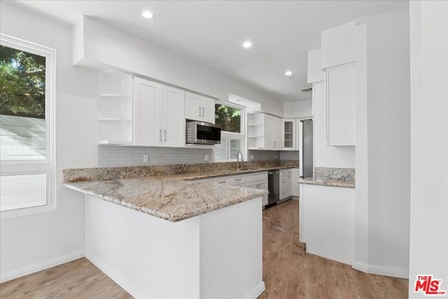 Building Photo - 4238 Jasmine Ave