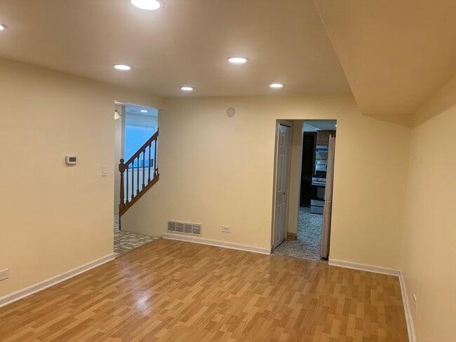 Building Photo - 226 Patuxet Ct